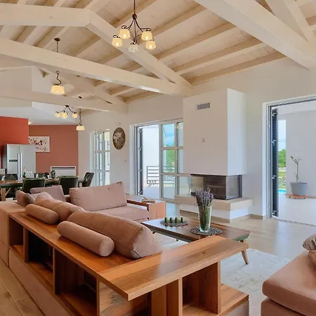 Holiday home Arkaim Pula